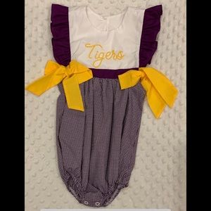 18M Purple & White Gingham Bubble LSU Tigers